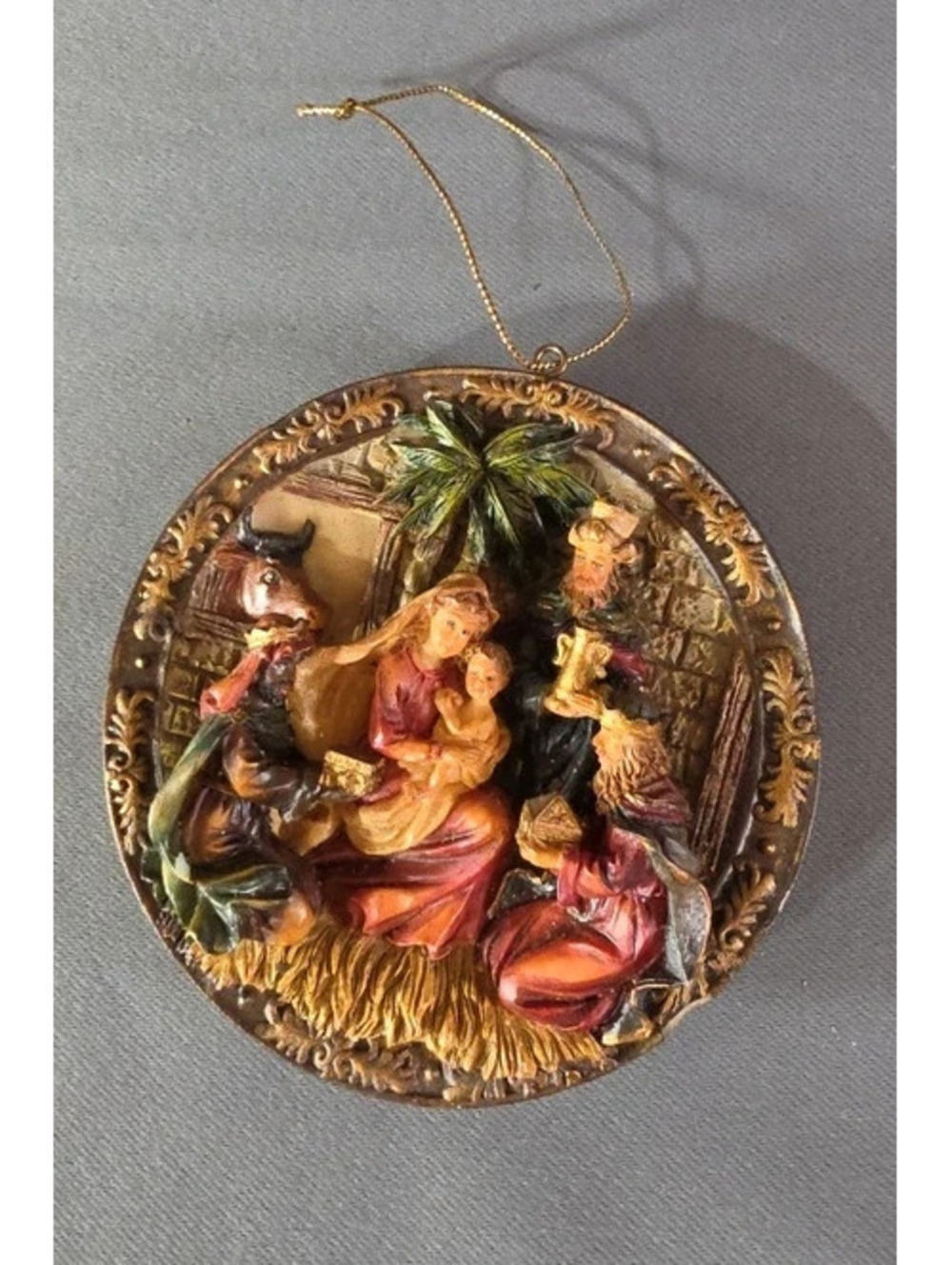 Vintage Round 3D Resin Nativity Christmas Ornament Manger Holy Family Gold